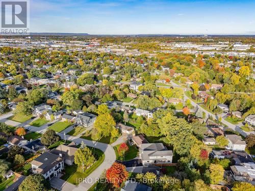 1333 Sheldon Avenue S, Oakville, ON - Outdoor With View