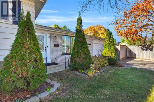 440 Sunset Drive, Oakville, ON - Outdoor