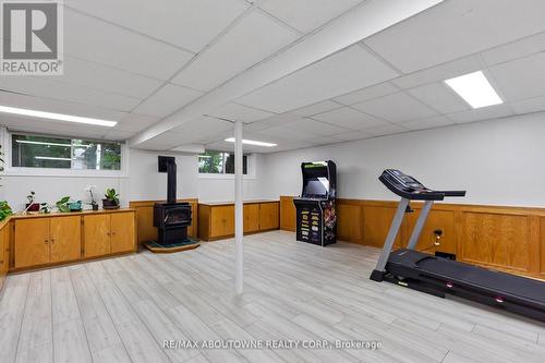 440 Sunset Drive, Oakville, ON - Indoor Photo Showing Gym Room