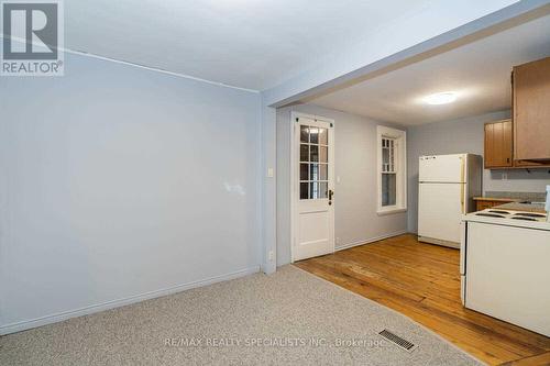 669 Lorne Avenue, London, ON - Indoor Photo Showing Kitchen