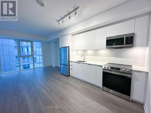 3309 - 357 King Street W, Toronto, ON - Indoor Photo Showing Kitchen With Stainless Steel Kitchen