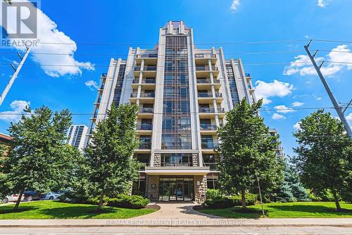 802 - 90 Charlton Avenue W, Hamilton, ON - Outdoor With Facade