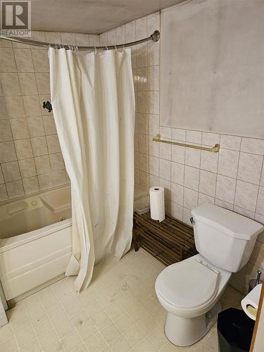 639 Bellevue Valley, Searchmont, ON - Indoor Photo Showing Bathroom