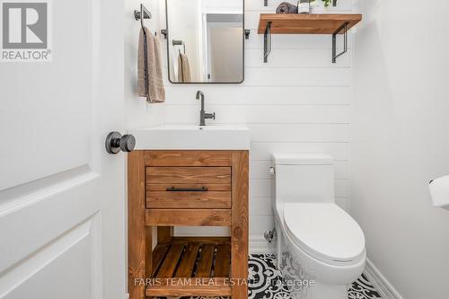 136 Windward Crescent, Vaughan, ON - Indoor Photo Showing Bathroom