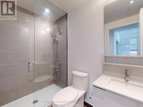 5903 - 950 Portage Parkway, Vaughan, ON - Indoor Photo Showing Bathroom