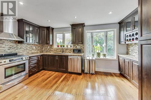 2262 Springfield Court, Mississauga, ON - Indoor Photo Showing Kitchen With Upgraded Kitchen