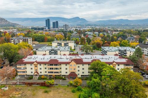 205-1249 Pacific Avenue, Kelowna, BC - Outdoor With View