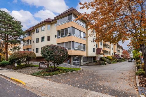 205-1249 Pacific Avenue, Kelowna, BC - Outdoor With Facade