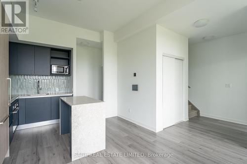 Th150 - 3010 Trailside Drive, Oakville, ON - Indoor Photo Showing Kitchen