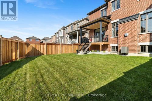 18 Ten Pines Road, Vaughan, ON - Outdoor