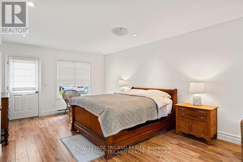 303022 Grey Road 15, Meaford, ON - Indoor Photo Showing Bedroom