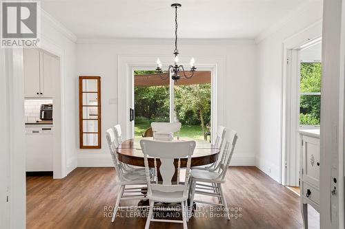 303022 Grey Road 15, Meaford, ON - Indoor Photo Showing Dining Room