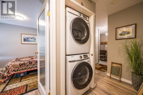 301-1085 12Th Ave, Kamloops, BC - Indoor Photo Showing Laundry Room