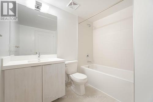 Lph5 - 8 Widmer Street, Toronto, ON - Indoor Photo Showing Bathroom