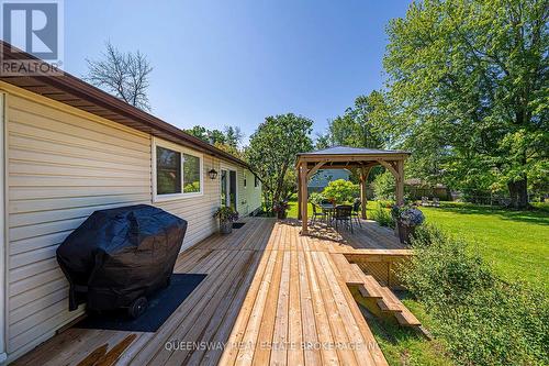 746 Sedore Avenue, Georgina, ON - Outdoor With Deck Patio Veranda With Exterior