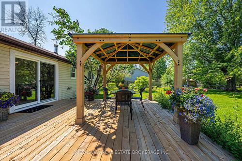 746 Sedore Avenue, Georgina, ON - Outdoor With Deck Patio Veranda