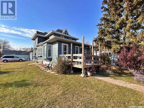 11 Warren Street, Redvers, SK - Outdoor