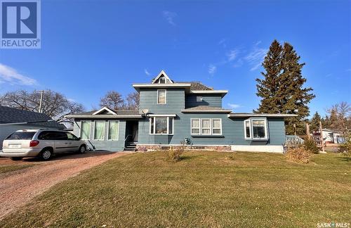 11 Warren Street, Redvers, SK - Outdoor