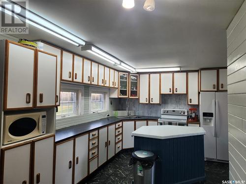 Moose Range Acreage, Moose Range Rm No. 486, SK - Indoor Photo Showing Kitchen