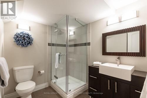 1 - 27 Northcrest Drive, London, ON - Indoor Photo Showing Bathroom