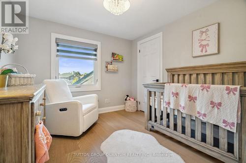 4145 Prince George Avenue, Mississauga, ON - Indoor Photo Showing Bedroom