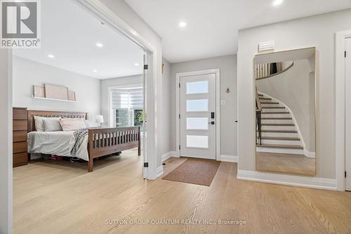 4145 Prince George Avenue, Mississauga, ON - Indoor Photo Showing Bedroom