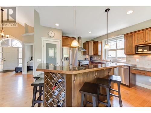 1173 Peak Point Drive, West Kelowna, BC - Indoor Photo Showing Kitchen With Upgraded Kitchen