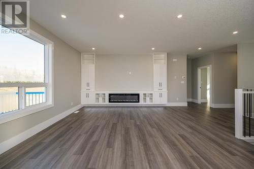 7833 Southridge Avenue, Prince George, BC - Indoor With Fireplace