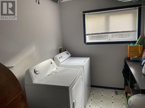 A 10307 90 Street, Fort St. John, BC - Indoor Photo Showing Laundry Room