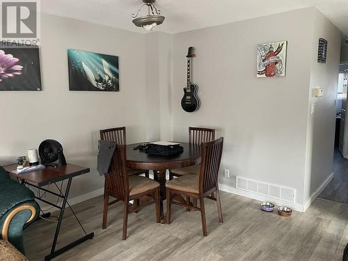 A 10307 90 Street, Fort St. John, BC - Indoor Photo Showing Dining Room