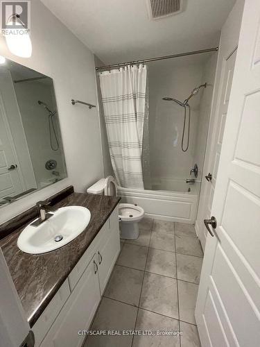 47 - 1000 Aselton Boulevard, Milton, ON - Indoor Photo Showing Bathroom