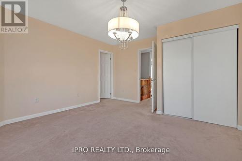 650 Holly Avenue, Milton, ON - Indoor Photo Showing Other Room