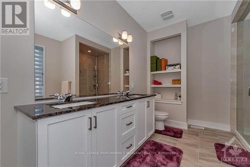 706 Fenwick Way, Barrhaven (7708 - Barrhaven - Stonebridge), ON - Indoor Photo Showing Bathroom