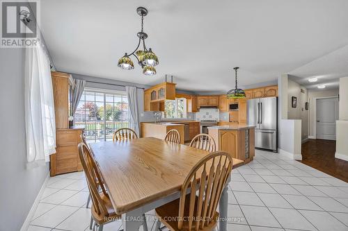 93 Bayshore Drive, Ramara, ON - Indoor Photo Showing Dining Room