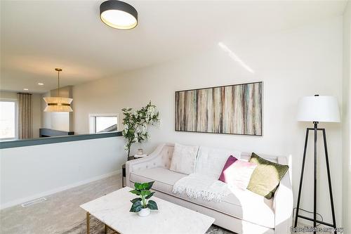 45 Crocus Lane, West St Paul, MB - Indoor Photo Showing Living Room