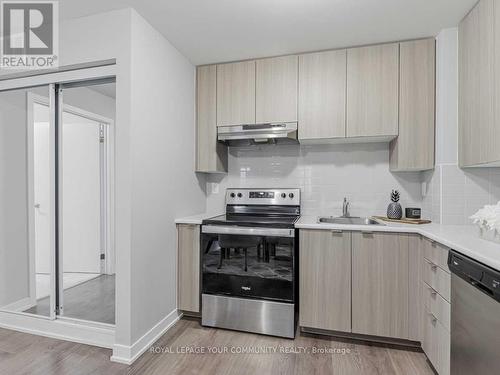 Room 1 - 50 Orchid Place Drive, Toronto, ON - Indoor Photo Showing Kitchen With Upgraded Kitchen