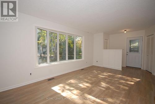 11 Maple Lane, Markham, ON - Indoor Photo Showing Other Room