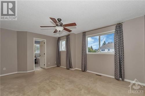 44 Grengold Way, Ottawa, ON - Indoor Photo Showing Other Room