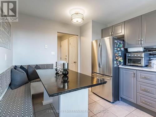 153 - 120 Nonquon Road, Oshawa, ON - Indoor Photo Showing Kitchen