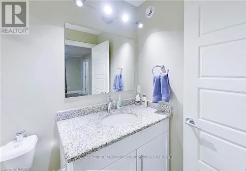 B - 1195 Queen Street, Kincardine, ON - Indoor Photo Showing Bathroom