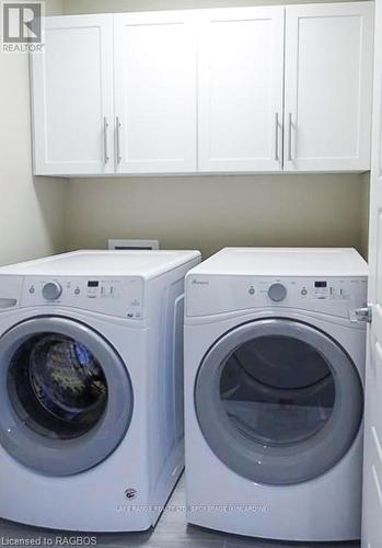 B - 1195 Queen Street, Kincardine, ON - Indoor Photo Showing Laundry Room