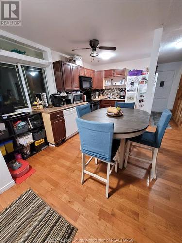 987 Rankin, Windsor, ON - Indoor Photo Showing Dining Room