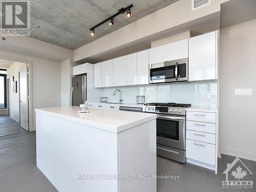 614 - 203 Catherine Street, Ottawa, ON - Indoor Photo Showing Kitchen