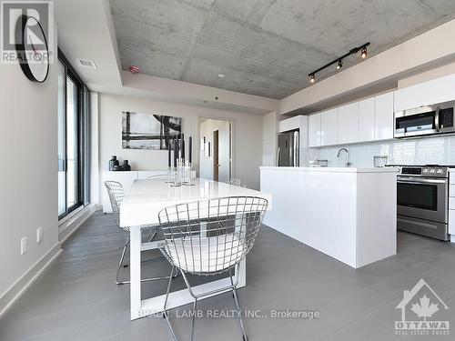 614 - 203 Catherine Street, Ottawa, ON - Indoor Photo Showing Kitchen