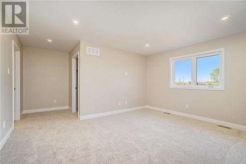 101 Dowdall Circle, Carleton Place, ON - Indoor Photo Showing Other Room