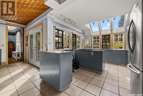 3374 Albert Street, Regina, SK - Indoor Photo Showing Kitchen