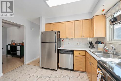 51 Weymouth Drive, London, ON - Indoor Photo Showing Kitchen With Double Sink