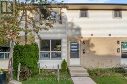 47 - 135 BELMONT DRIVE  London, ON N6J 4J3