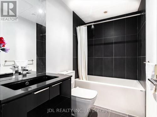 4108 - 70 Temperance Street, Toronto, ON - Indoor Photo Showing Bathroom