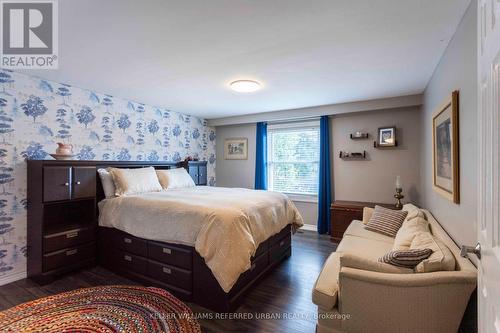 406 Lupin Drive, Whitby, ON - Indoor Photo Showing Bedroom